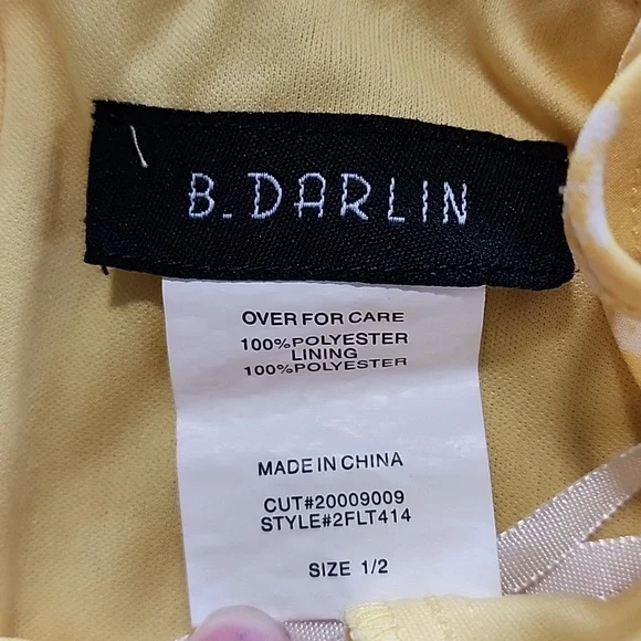 🦜 B.Darlin fluttery floral Dress 🦜 - Picture 2 of 3